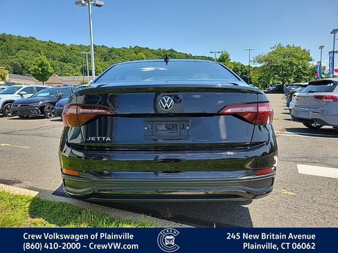 Certified 2024 Volkswagen Jetta Sport FWD image 28