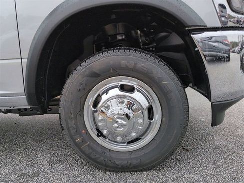 New 2026 RAM 3500 Tradesman image 10