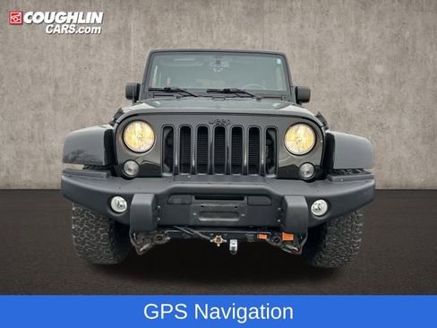 Used 2016 Jeep Wrangler Sahara image 3