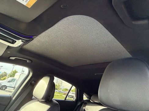 Used 2024 Mercedes-Benz GLC 300 4MATIC image 21