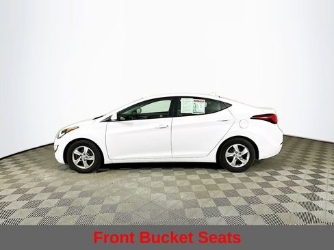 Used 2015 Hyundai Elantra SE FWD image 7