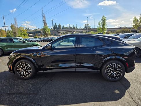 New 2025 Ford Mustang Mach-E Premium image 8