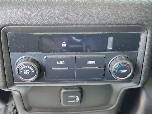 Used 2018 GMC Acadia SLE w/ Driver Alert Package I AWD/4WD image 15