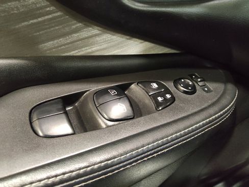 Used 2017 Nissan Murano S AWD/4WD image 27
