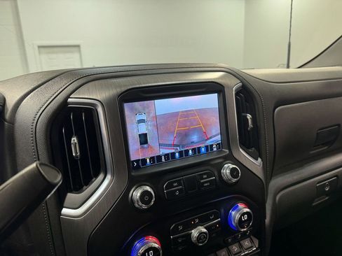 Used 2022 GMC Sierra 2500 Denali image 82