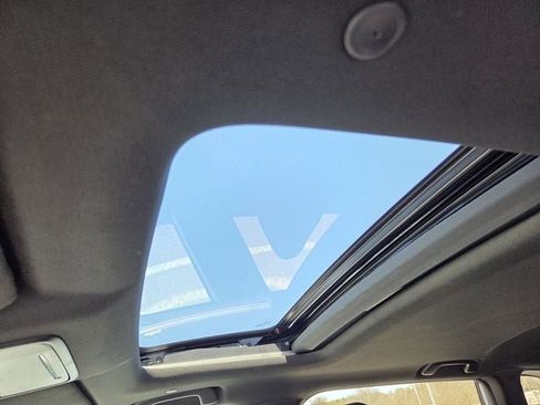 Used 2023 Honda CR-V Sport image 17