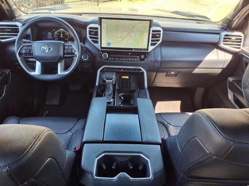 Used 2024 Toyota Tundra Platinum image 4