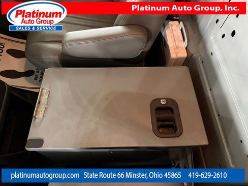 Used 2016 Chevrolet Express 3500 Extended RWD image 23