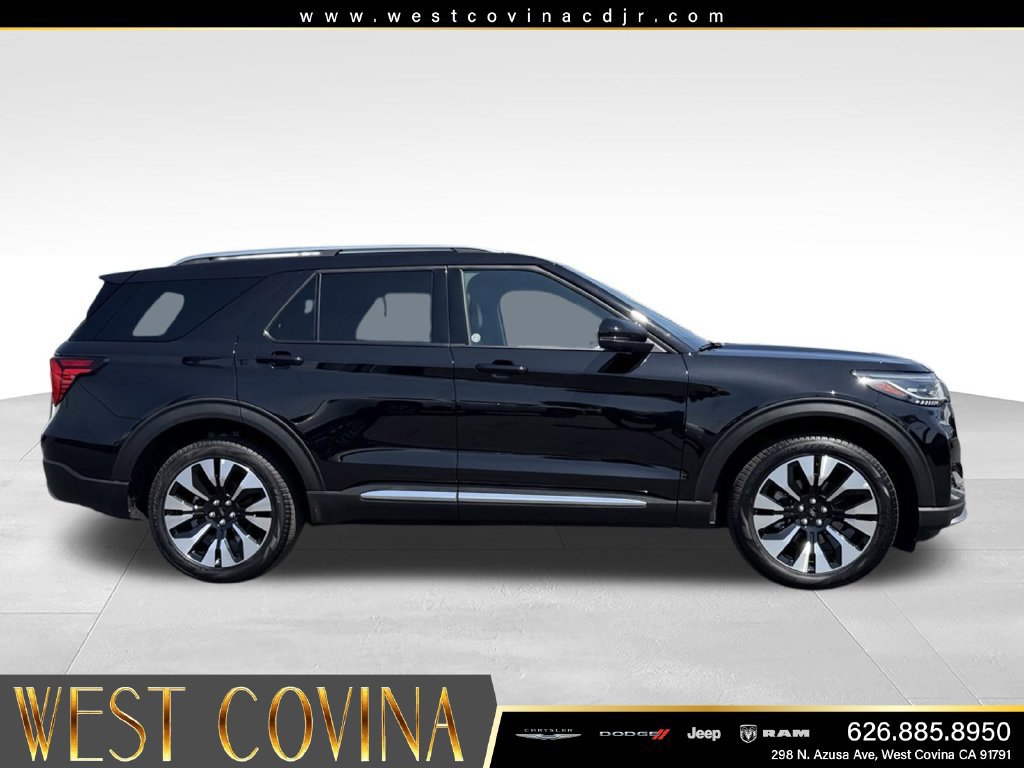 Used 2025 Ford Explorer Platinum w/ LUX Leather Package AWD/4WD image 12
