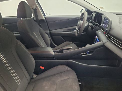 Used 2021 Hyundai Elantra SEL FWD image 21
