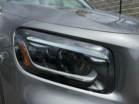 New 2026 Mercedes-Benz GLB 250 4MATIC image 11
