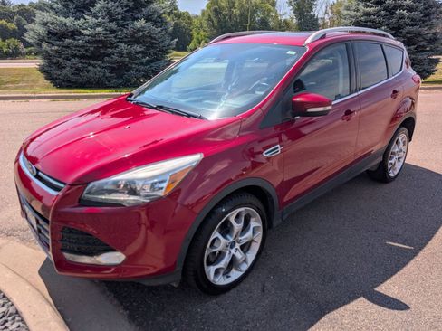 Used 2016 Ford Escape Titanium w/ Equipment Group 301A AWD/4WD image 5