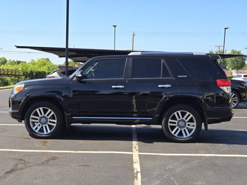 Used 2013 Toyota 4Runner Limited AWD/4WD image 4