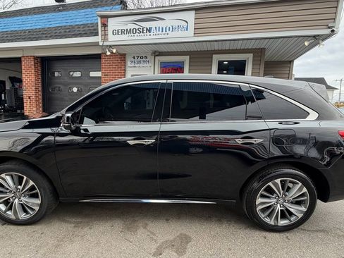 Used 2017 Acura MDX SH-AWD w/ Technology Package image 2