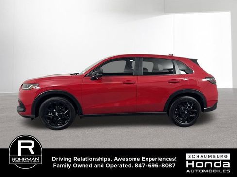 Certified 2025 Honda HR-V Sport image 30