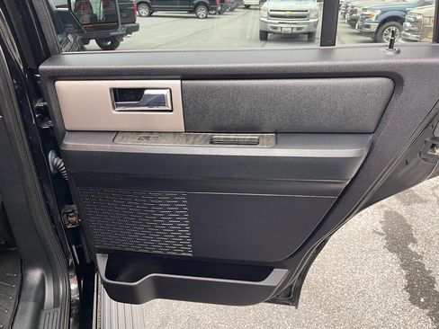 Used 2017 Ford Expedition Limited w/ Equipment Group 301A image 24