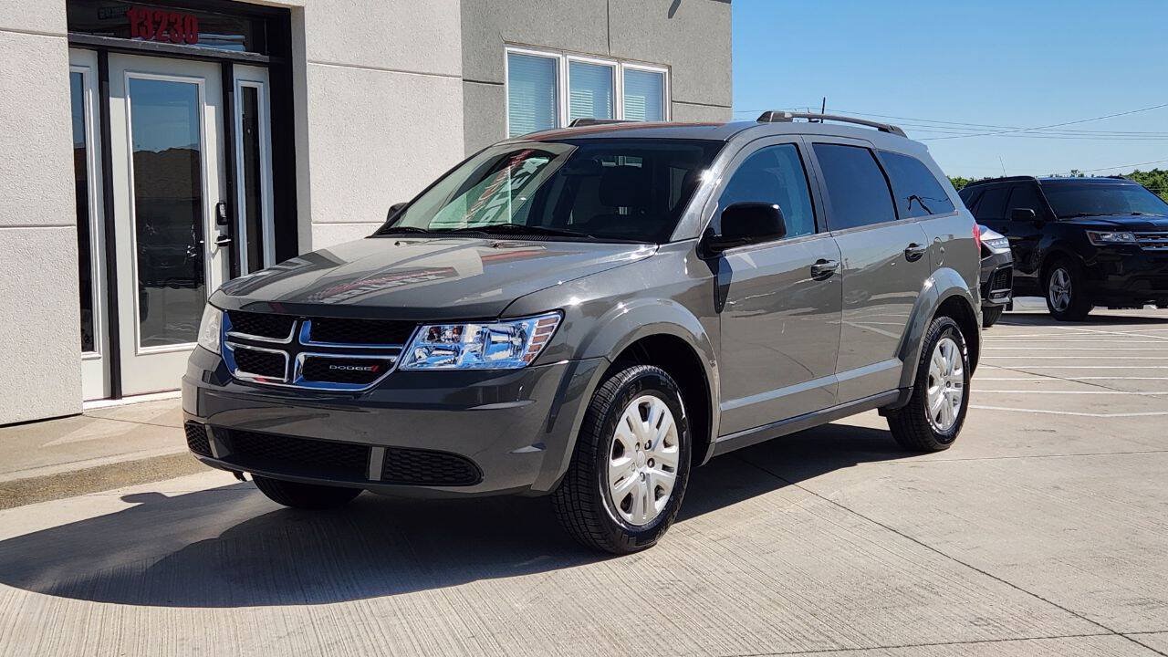 Used 2019 Dodge Journey SE FWD image 28