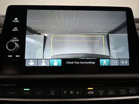 New 2026 Honda Odyssey Touring image 20