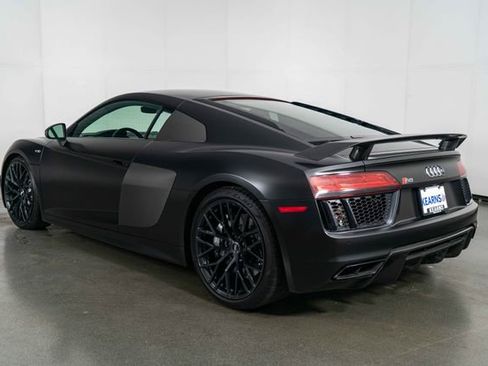 Used 2017 Audi R8 V10 plus image 6