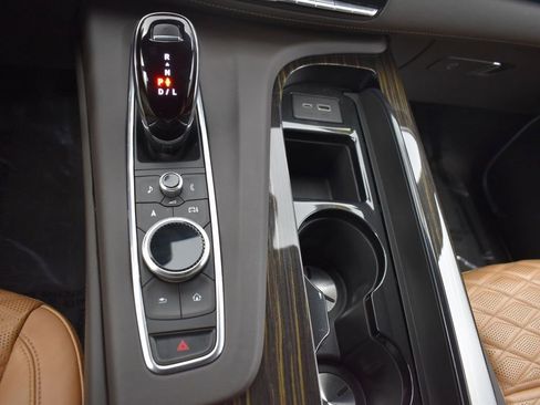 Used 2021 Cadillac Escalade Sport w/ Driver Assist Tech Package image 18