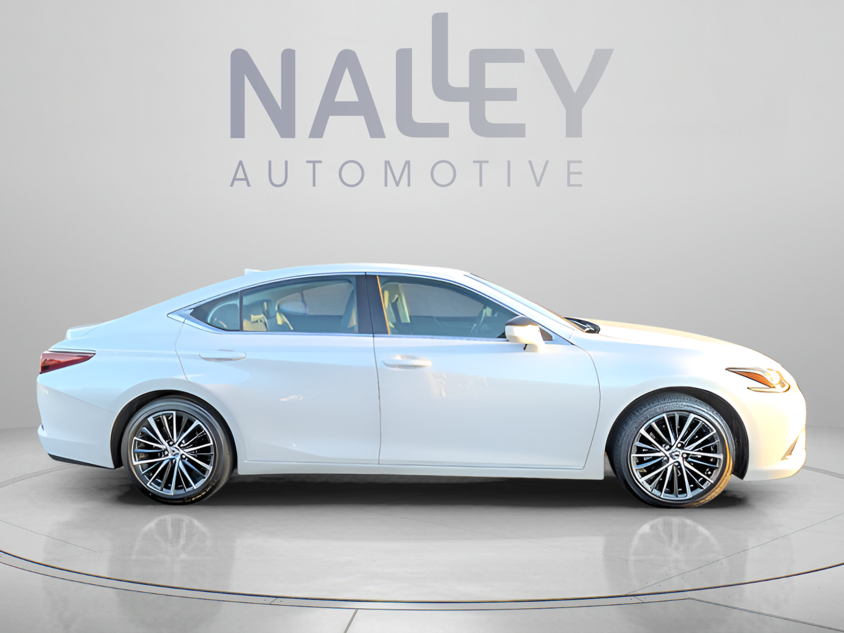 Certified 2024 Lexus ES 350 w/ Premium Package FWD image 6