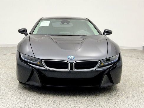 Used 2019 BMW i8 Coupe image 2