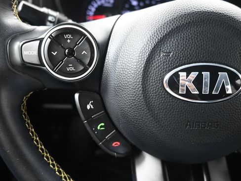 Used 2016 Kia Soul + w/ Designer's Package FWD image 25