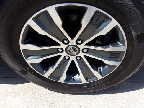 Used 2020 Nissan Armada SL w/ Premium Package AWD/4WD image 9