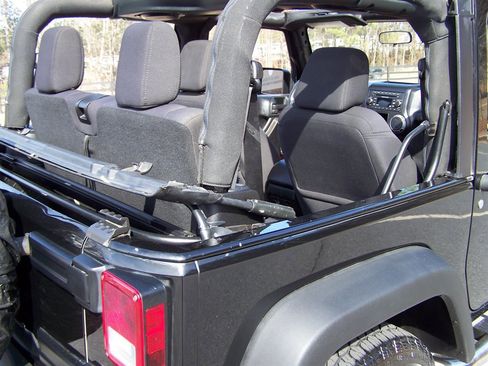 Used 2013 Jeep Wrangler Sport image 36