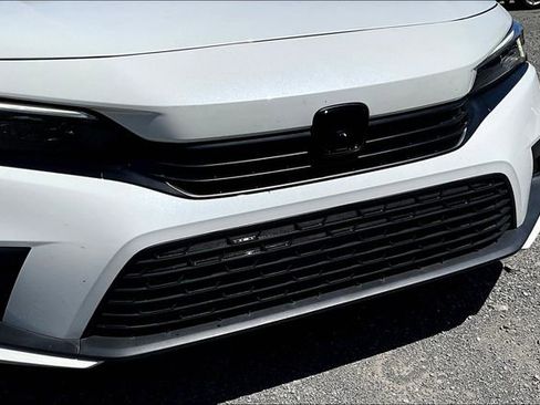 Used 2023 Honda Civic Touring image 31