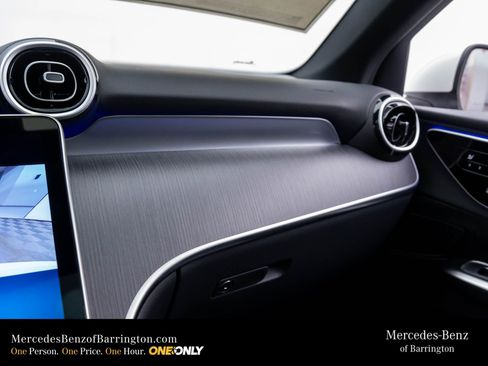 New 2026 Mercedes-Benz GLC 300 4MATIC image 29