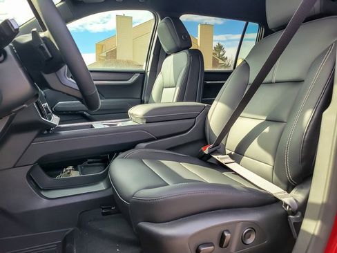 New 2025 GMC Acadia Elevation w/ Elevation Premium Package image 8