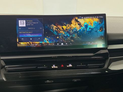 Used 2025 BMW 530i image 16