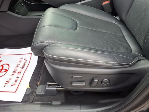 Used 2023 Hyundai Santa Fe Limited image 14