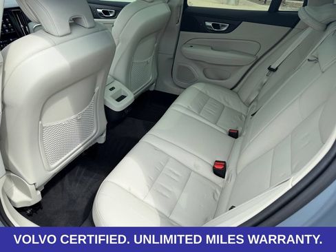 Certified 2024 Volvo V60 B5 Cross Country Plus w/ Protection Package Premier AWD/4WD image 32