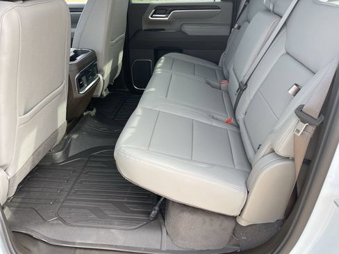 New 2026 GMC Sierra 2500 SLT AWD/4WD image 26