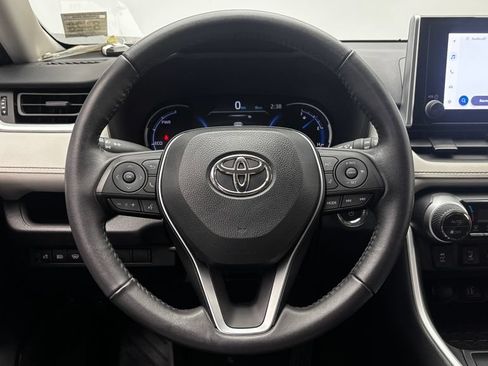 Used 2023 Toyota RAV4 XLE w/ XLE Grade Weather Package AWD/4WD image 27