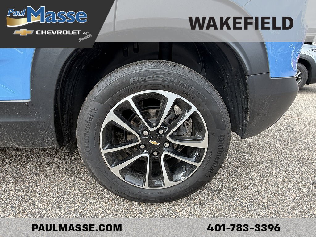 Certified 2024 Chevrolet TrailBlazer LT w/ LT Cold Weather Package AWD/4WD image 13