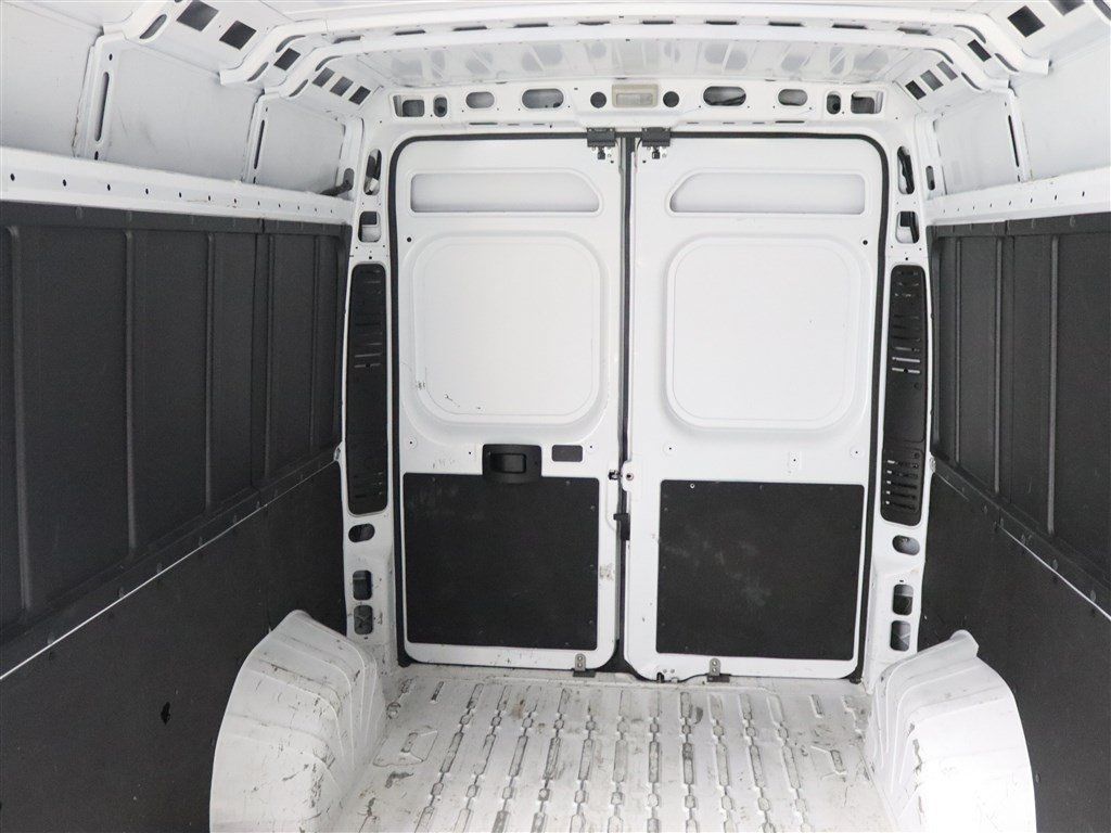 Used 2023 RAM ProMaster 2500 FWD image 17
