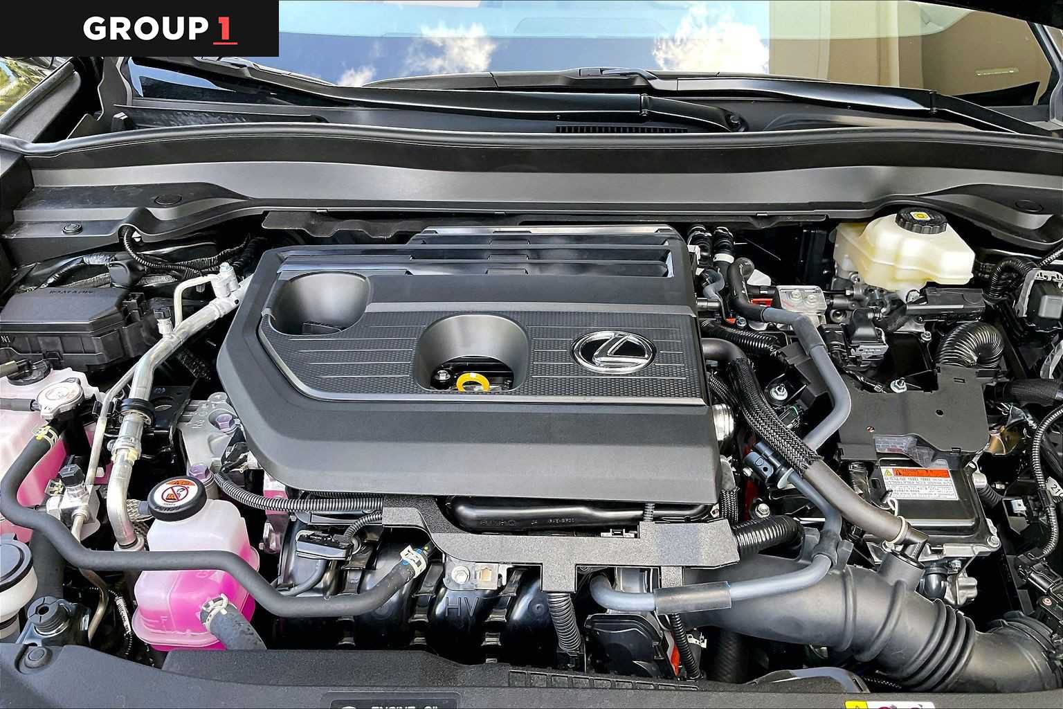 Used 2026 Lexus UX 300h FWD w/ Cold Area Package image 29