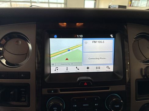 Used 2017 Ford Expedition Limited w/ Equipment Group 301A image 14