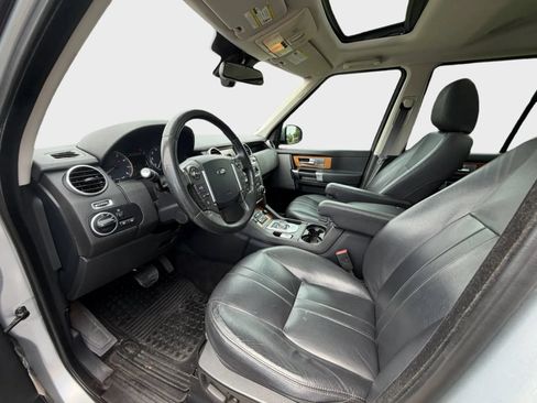 Used 2015 Land Rover LR4 HSE AWD/4WD image 32
