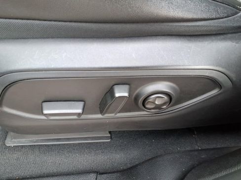 Certified 2024 Jeep Grand Cherokee L Altitude image 13