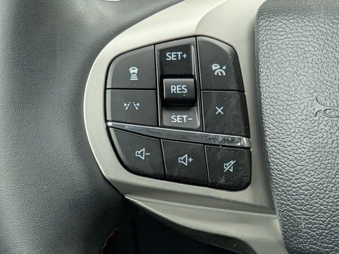 New 2026 Ford Explorer Active image 11