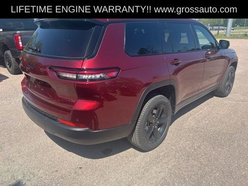 Used 2025 Jeep Grand Cherokee L Limited w/ Luxury Tech Group II AWD/4WD image 8