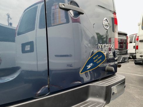 Used 2016 Nissan NV 3500 SL RWD image 33