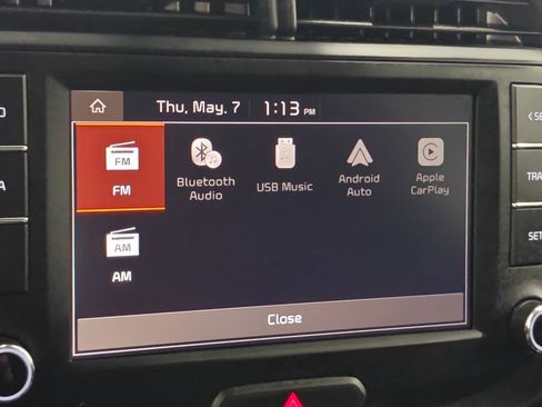 Used 2025 Kia Soul LX w/ LX Technology Package FWD image 26