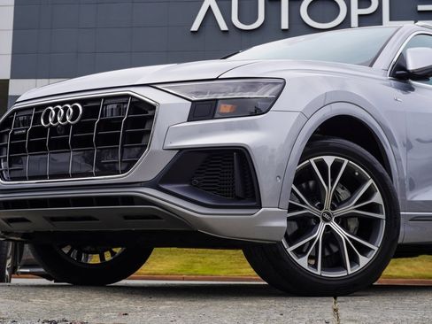 Used 2021 Audi Q8 Premium Plus image 2