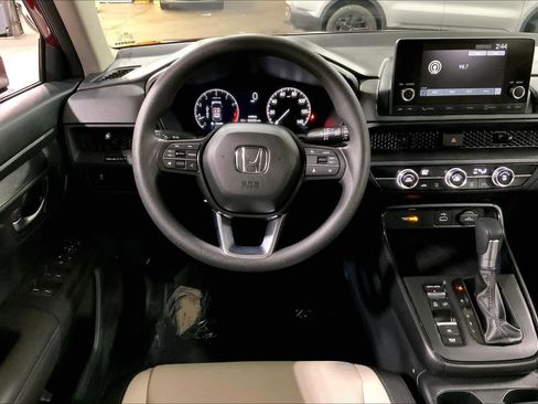 Used 2025 Honda CR-V LX image 5