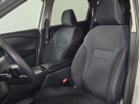 Used 2024 Nissan Rogue S FWD image 20